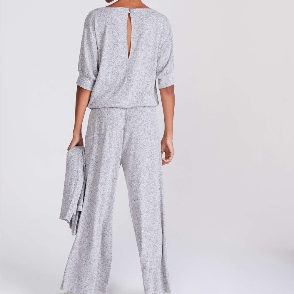 Lou & Grey Gray Brushed Knit Tucked Jumpsuit Size XS EUC - Picture 2 of 3